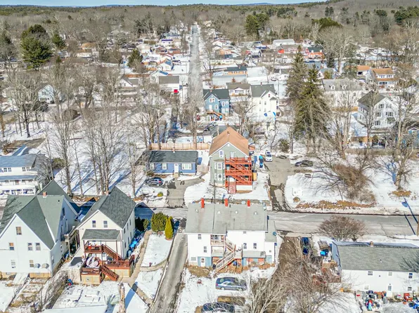 68-70 Smith Street, Putnam, CT 06260