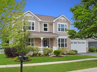 1138 Ottawa Cir, Sugar Grove, IL 60554