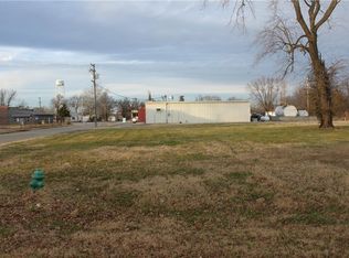 201 E Pine St, Weir, KS 66781