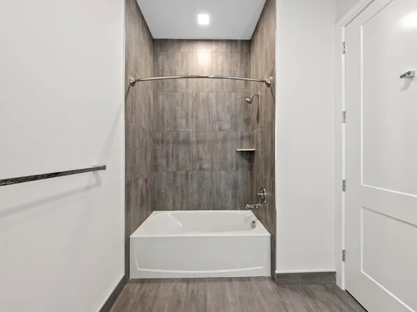 121 34th Street image 11 of 46