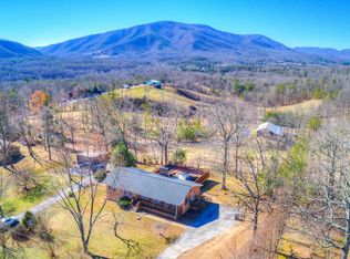 3936 Flint Rd, Salem, VA 24153