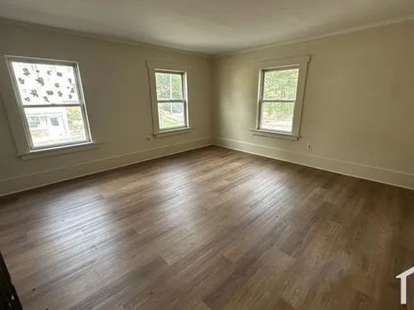 107 Prichard St APT 2, Fitchburg, MA 01420