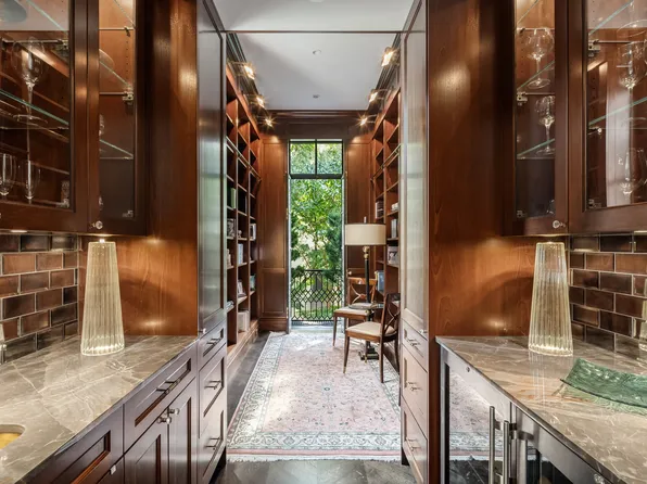 44 West 90th Street image 7 of 23