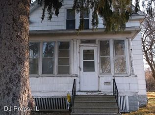 5420 3rd Ave, Moline, IL 61265