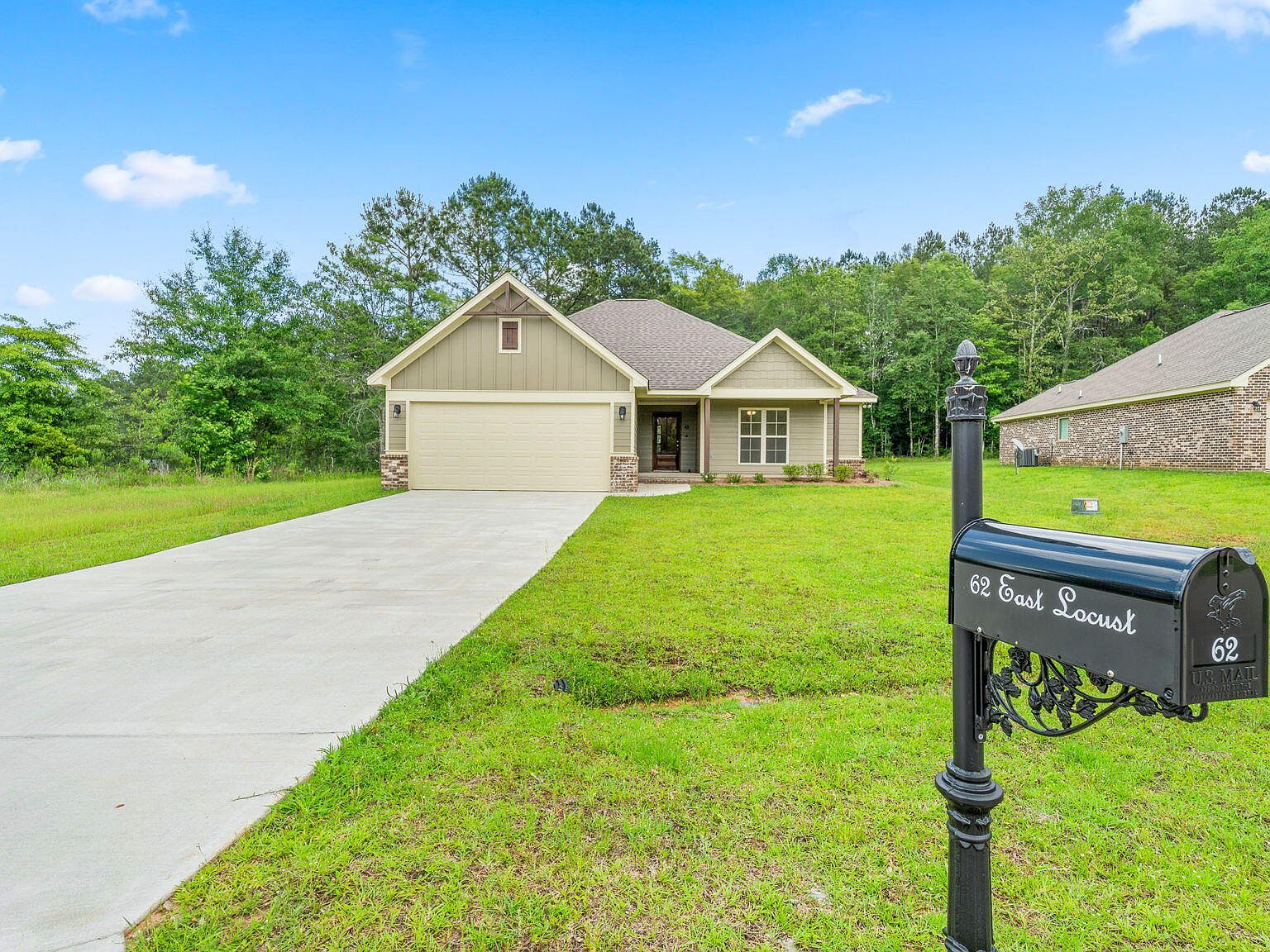 62 E Locust, Sumrall, MS 39482 MLS 132345 Zillow