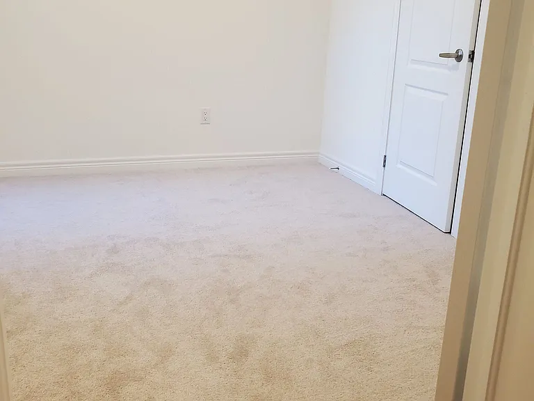 31 Luzon Ave #31A — Photo 10