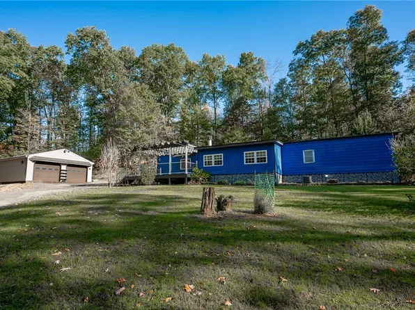 300 Rich Hill Rd, Penn Run, PA 15765