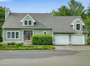 13 Windcrest Dr #13, Granby, CT 06035