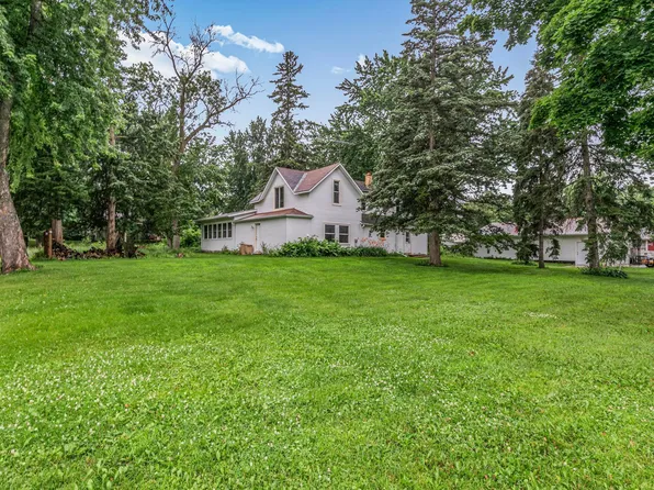 906 S Holcombe Ave, Litchfield, MN 55355