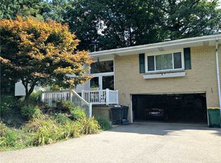 3801 Greenfield Rd, Allison Park, PA 15101