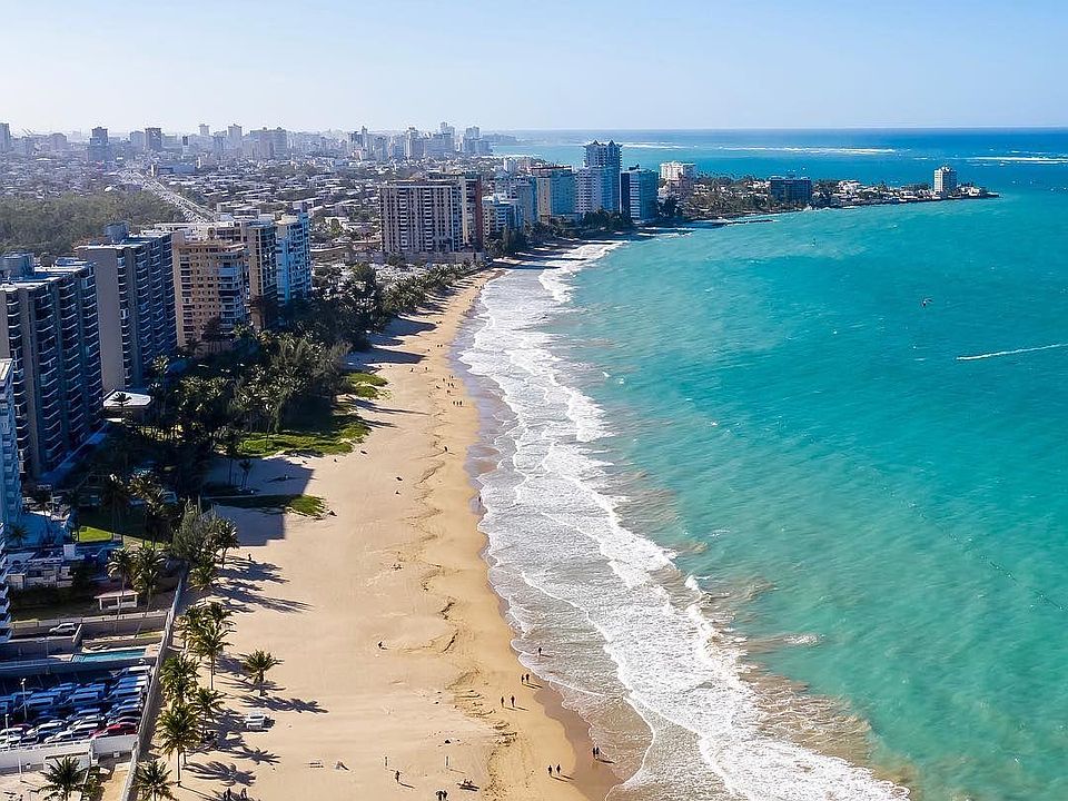 West view of Isla Verde