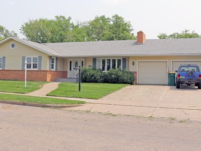 1929 Catherine Dr, Bismarck, ND, 58501