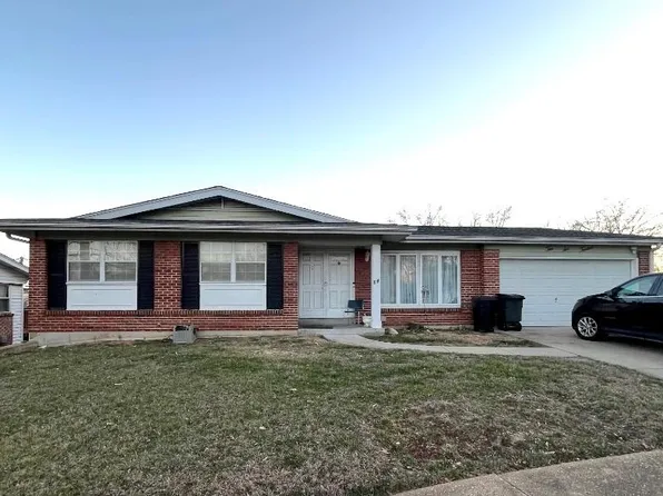 10612 Ashburn Ct, Saint Louis, MO 63123
