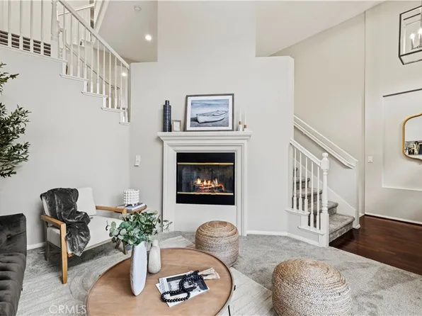 26848 Marina Point Ln Unit 46, Santa Clarita, CA 91355
