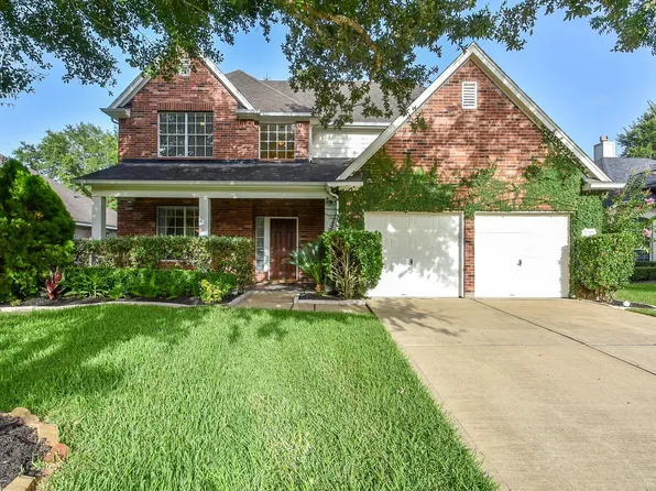 1211 Deerbrook Dr, Sugar Land, TX 77479