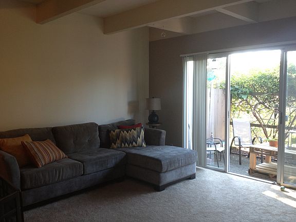 4th image of 6 Lyford Dr APT 8