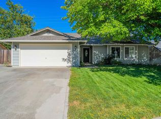 2560 Cimarron Dr, Red Bluff, CA 96080