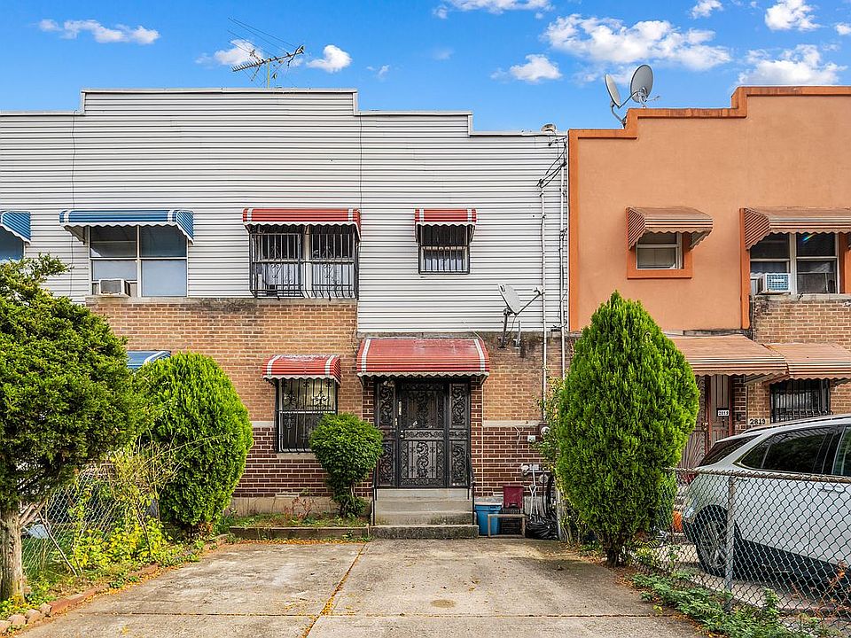 1st image of 2817 W 31st St