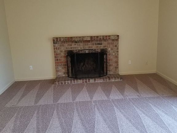 4th image of 4016 Deer Cross Way
