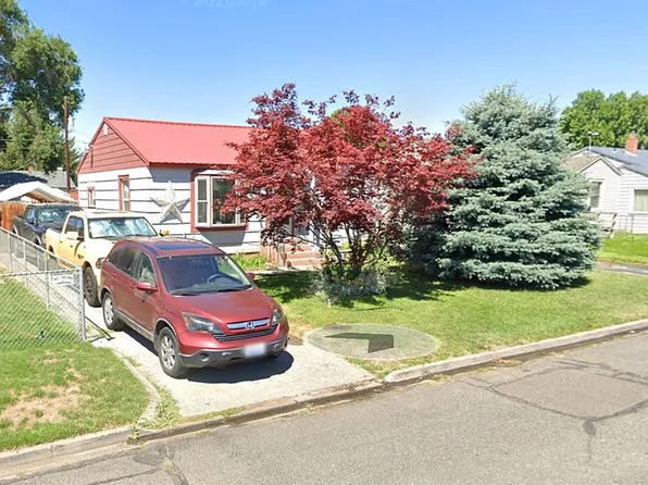 1212 S 8th Ave, Yakima, WA 98902