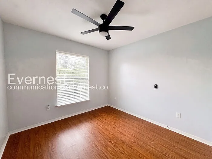 10123 Courtney Palms Blvd #301 — Photo 11