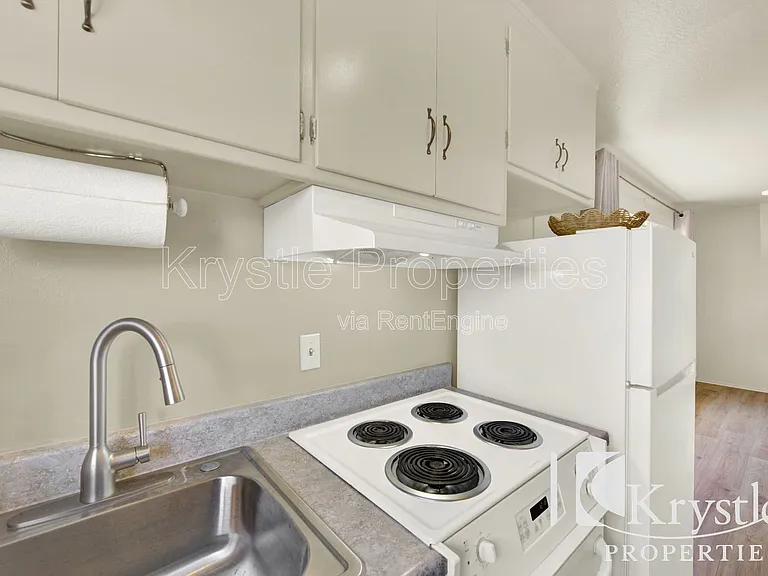 98 Springs Rd — Photo 14