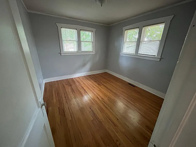 2225 S Logan St — Photo 7