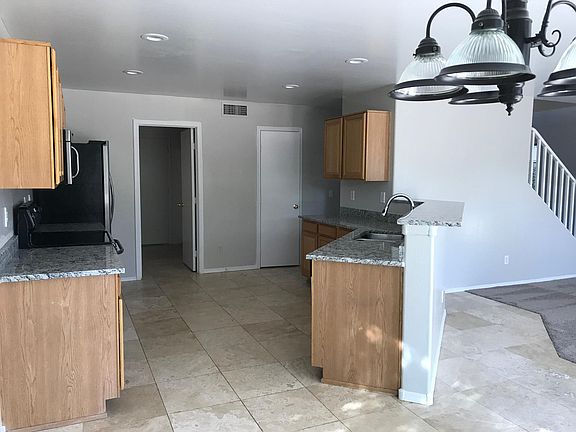 3rd image of 2163 E Vista Bonita Dr