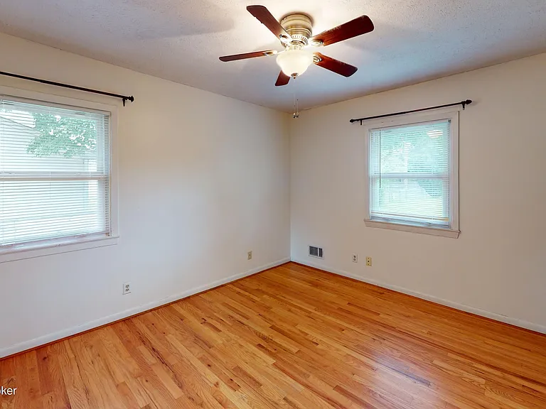 707 Dorsey Way — Photo 7