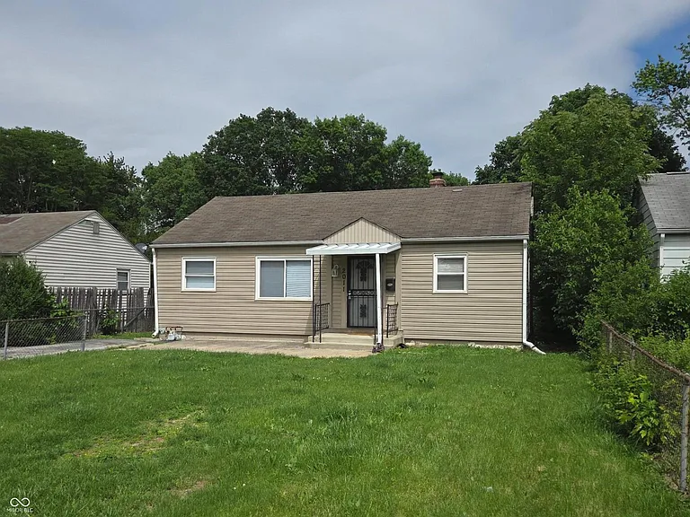 2011 W Kessler Boulevard North Dr — Photo 2