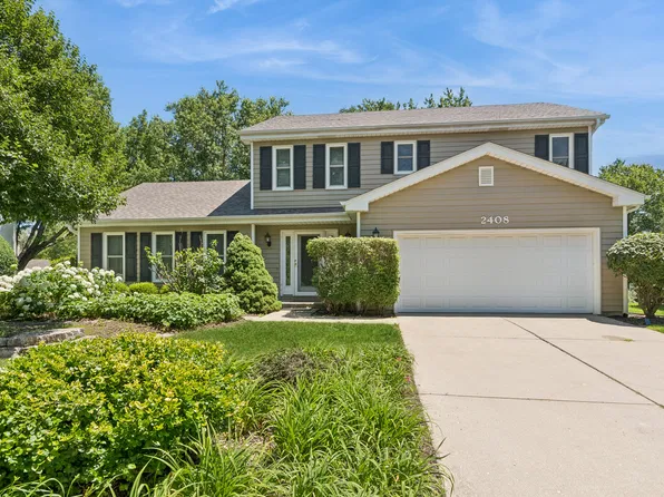 2408 Newport Dr, Naperville, IL 60565
