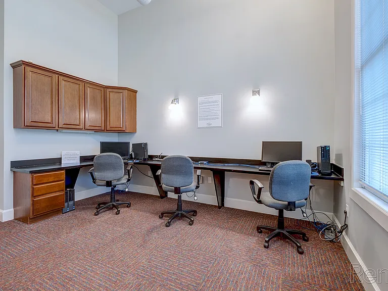 Westmount Apartments — Photo 25