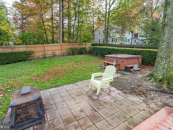 5th image of 5047 Dequincey Dr