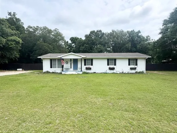 3904 Ranch Rd, Pace, FL 32571