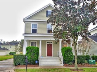 1024 Maiden Ter, Celebration, FL 34747