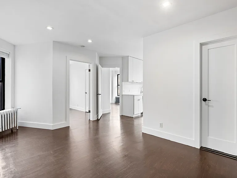 140 Orchard St #10 — Photo 8
