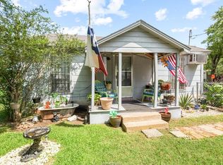 2604 Old Kurten Rd, Bryan, TX 77803