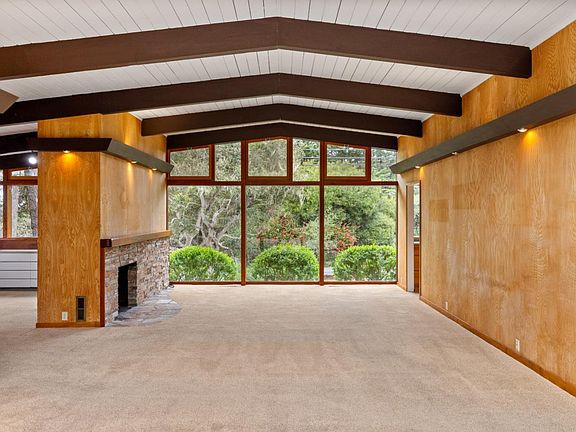 4th image of 3071 Sloat Rd