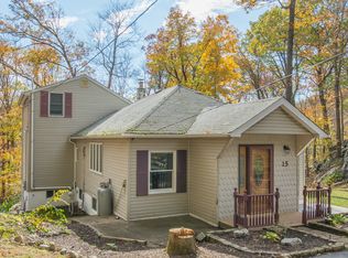 15 Roeblin Rd, Hewitt, NJ 07421