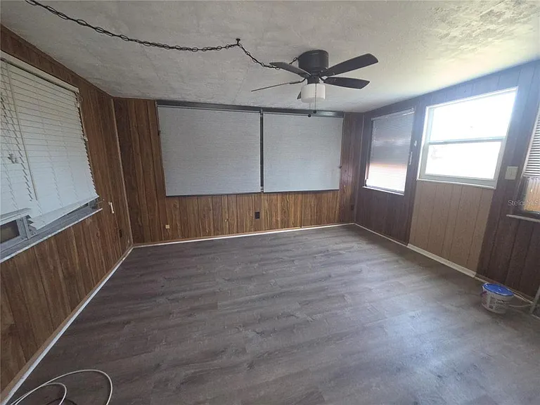 1505 Roundtree Rd — Photo 3