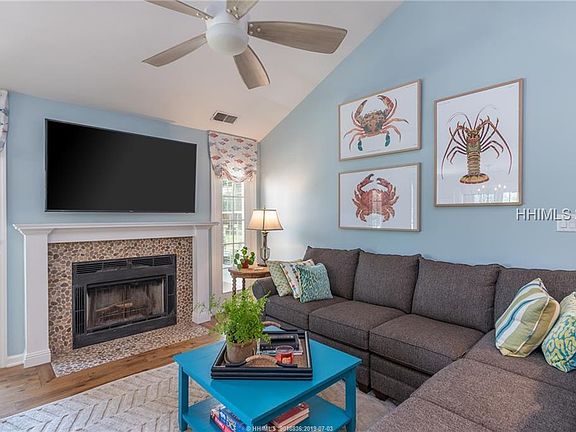 3rd image of 70 Shipyard Dr APT 262