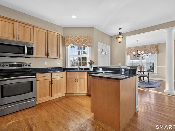 5th image of 175 Ferry Road #4