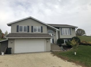 5149 Highland Ridge Ln SE, Rochester, MN 55904