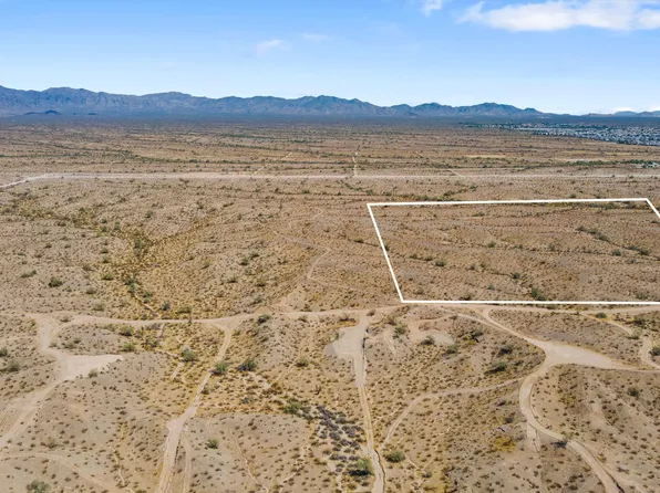 31900 W CAMELBACK, SOUTH 1322 FEET Road #2, Tonopah, AZ 85354