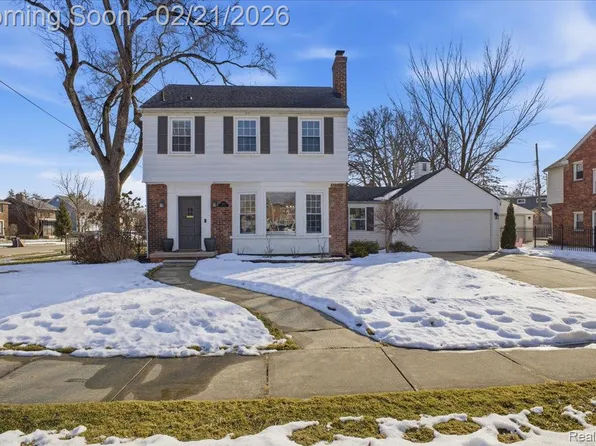 2307 Lloyd Ave, Royal Oak, MI 48073