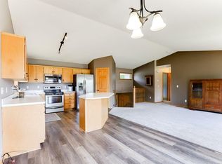 1058 Meadow St, Cologne, MN 55322