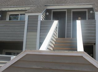 400 Cambridge Cir, Murrells Inlet, SC 29576