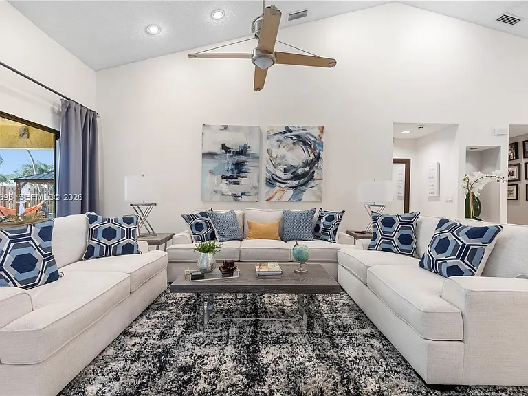 7101 NW 44th Ln — Photo 17