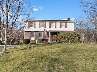 455 Malcolm Dr, Coraopolis, PA 15108