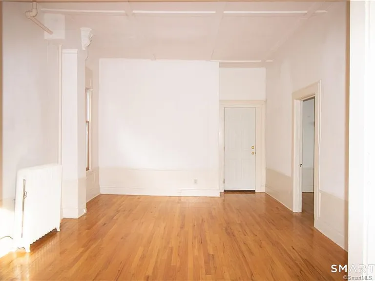 883 Montauk Ave #2 — Photo 6